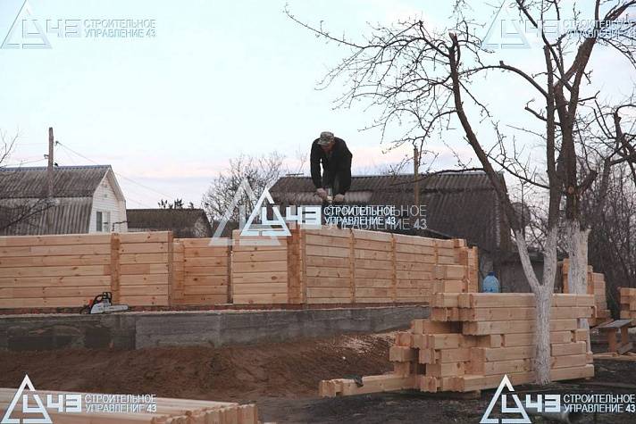 House on the shore in Ulyanovsk
