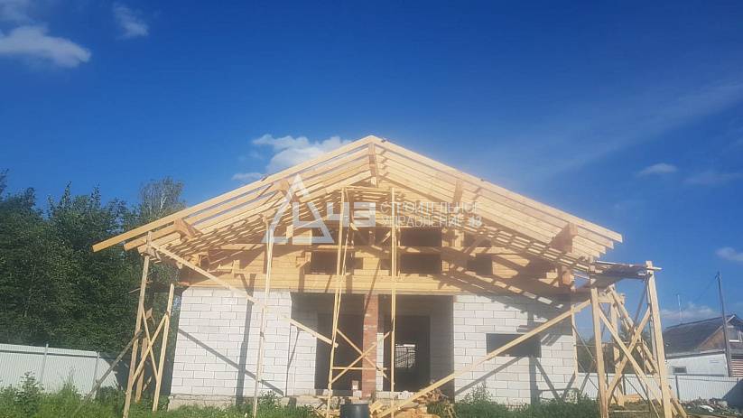 Building a house in Krasnokamsk