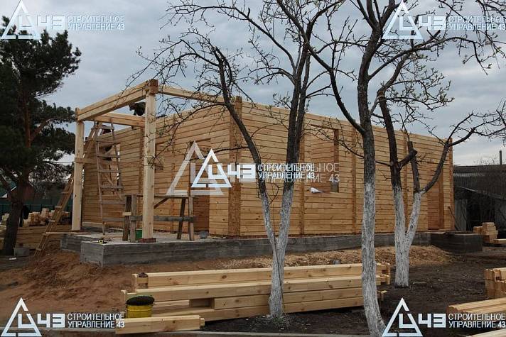 House on the shore in Ulyanovsk
