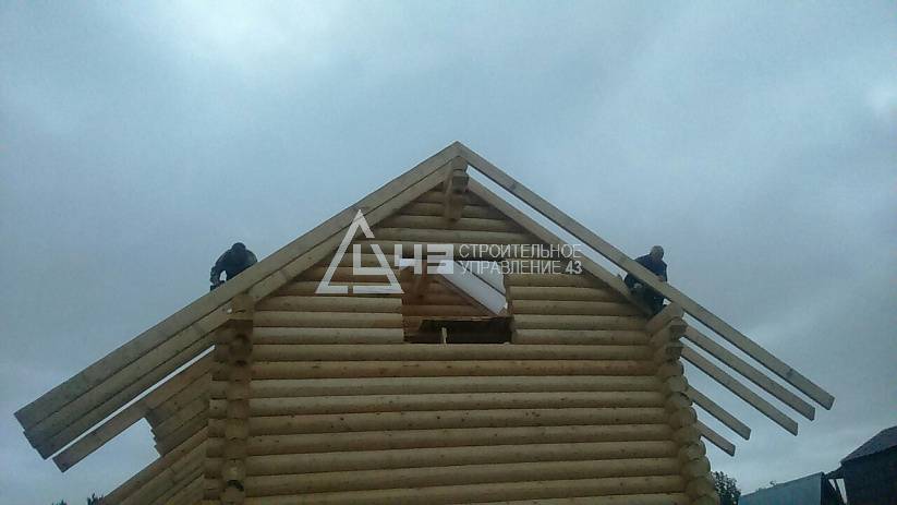 Building from rounded logs in Kazan