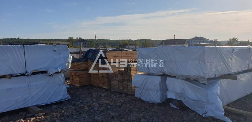 Delivery of house kits and the start of construction of the recreation center