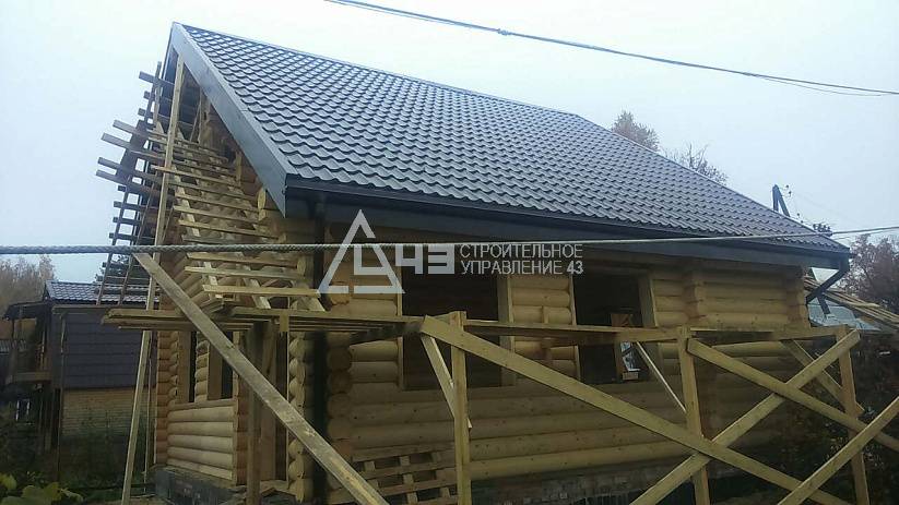 Building from rounded logs in Kazan