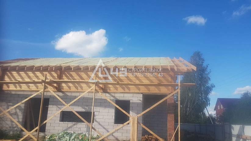 Building a house in Krasnokamsk